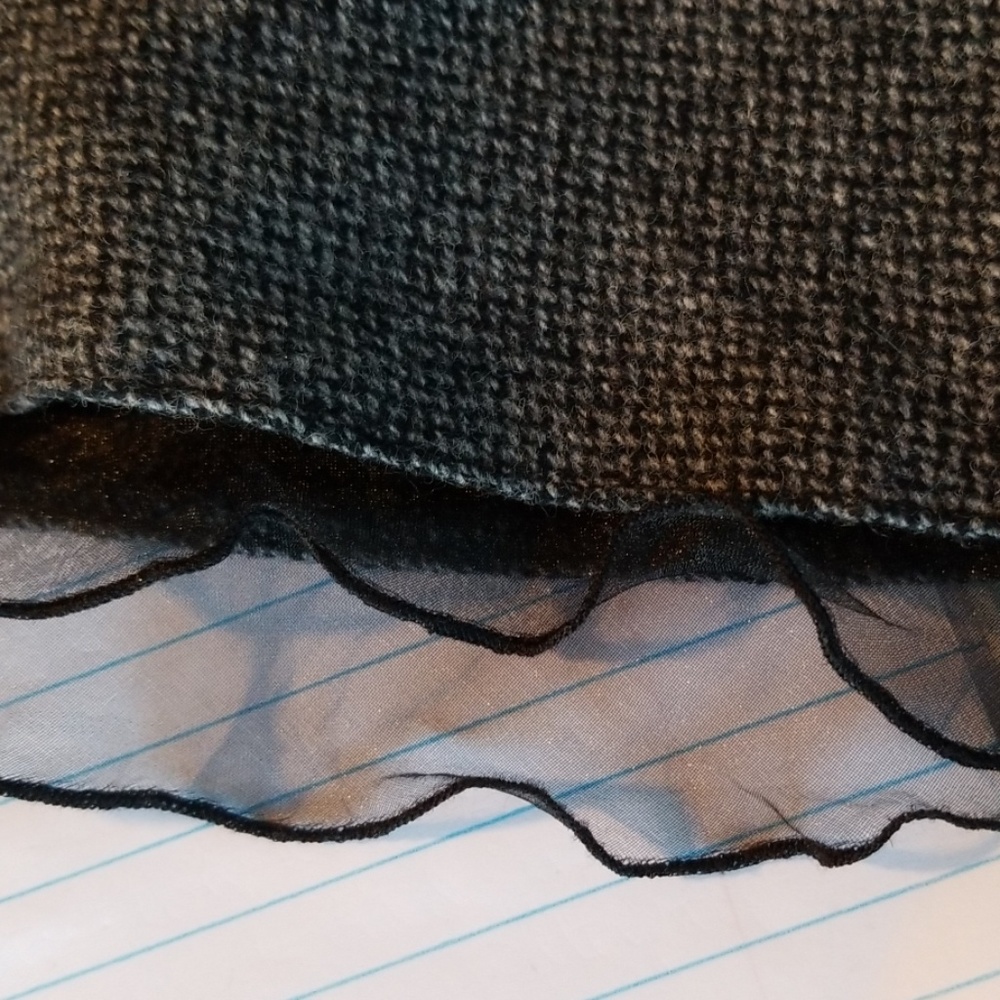 Willi Smith Made in Italy Wool/Cashmere Mix Skirt. - Picture 8 of 9